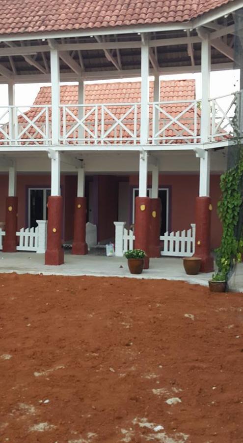 Iz Village Kampung Kuala Besut Kültér fotó